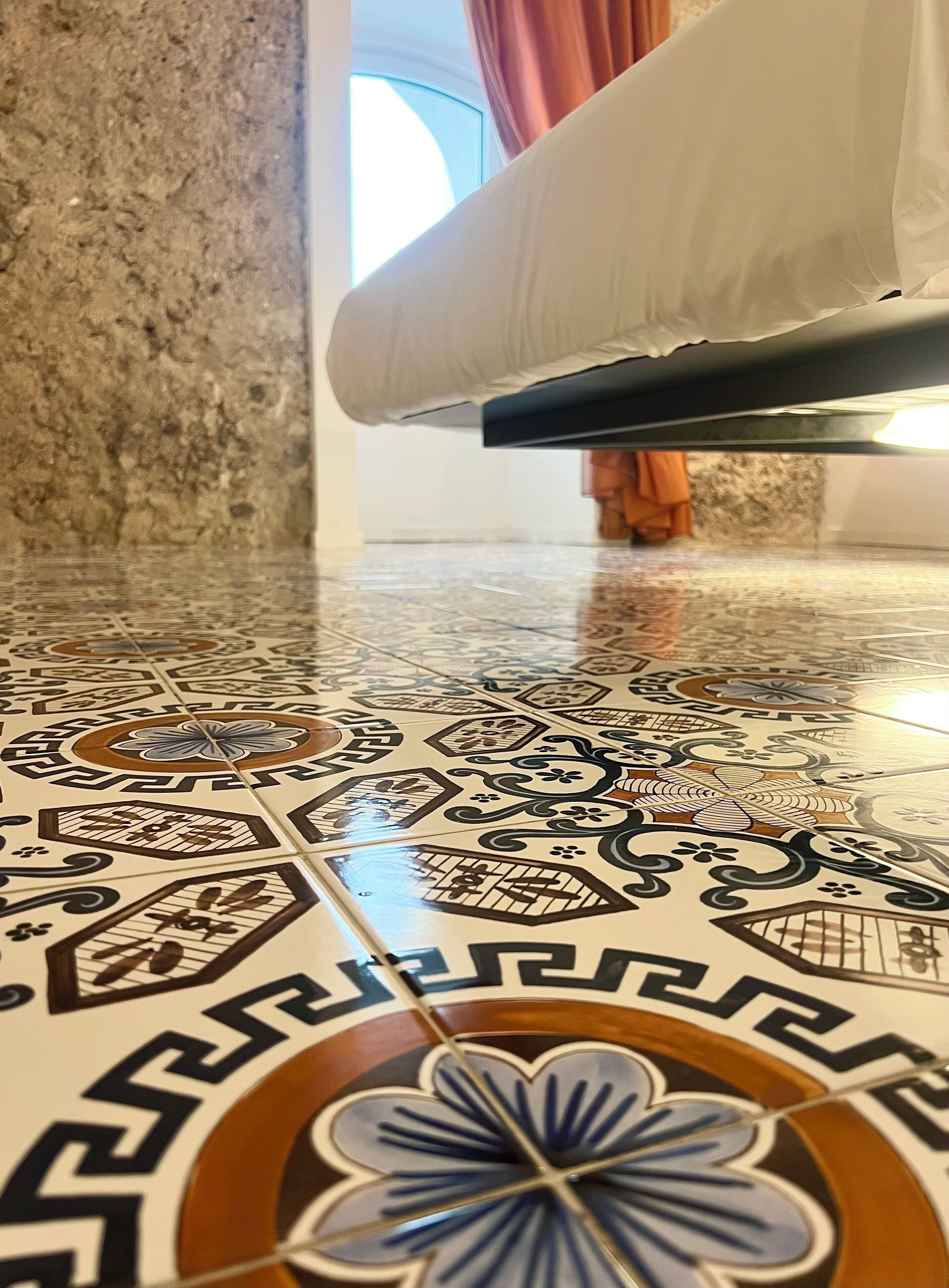 In-room safe, free WiFi