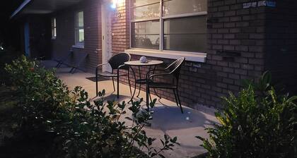 Key West Style HOME in Vibrant GOLF CART FRIENDLY Downtown NEW PORT RICHEY FL.