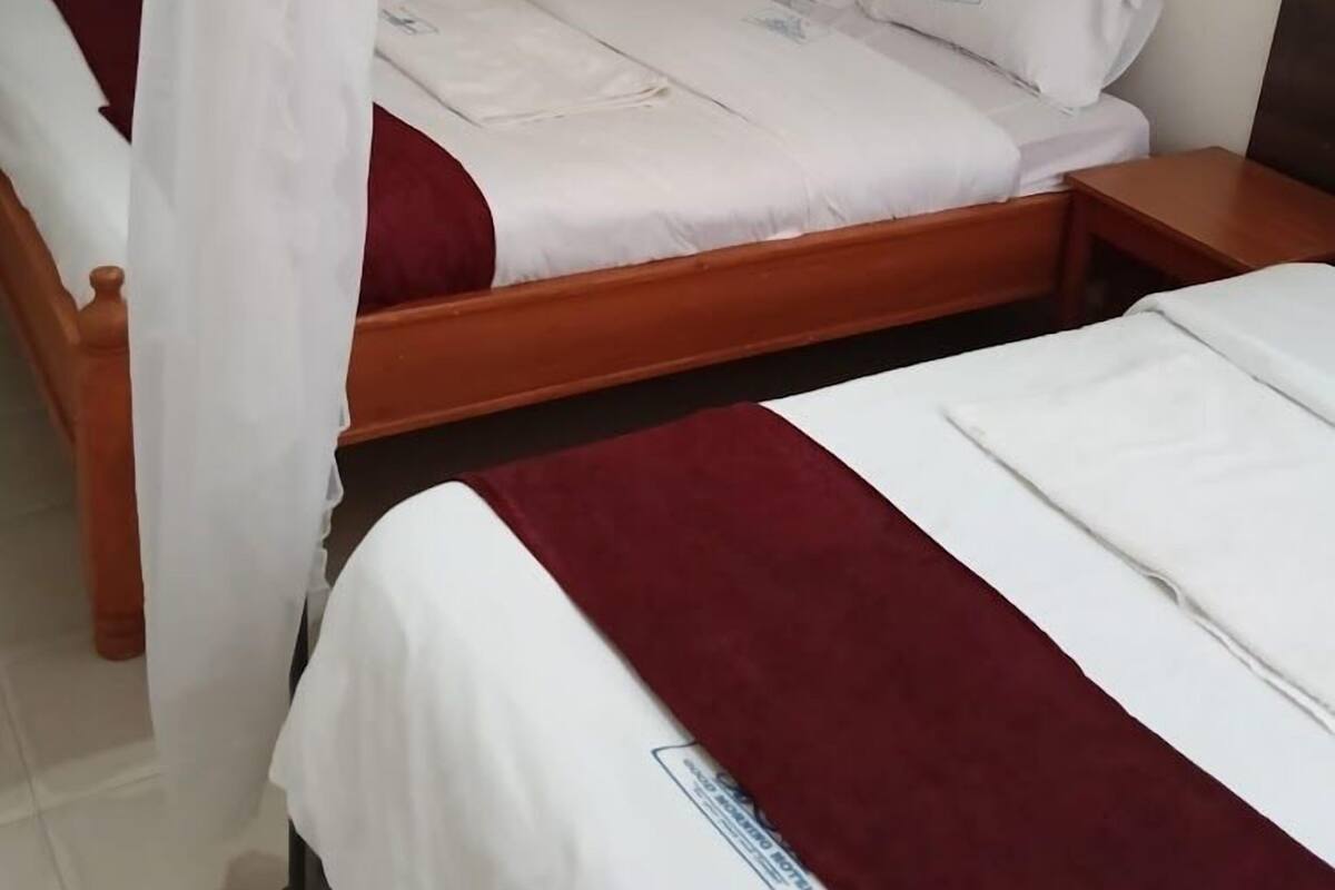 Deluxe Twin Room | Free WiFi, bed sheets