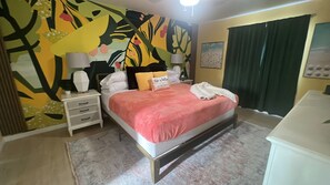 4 chambres, fer et planche à repasser, Wi-Fi, draps fournis