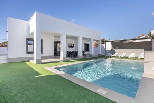 Vacation Home 'Private Oasis' with Private Pool, Wi-Fi, and Air Conditioning