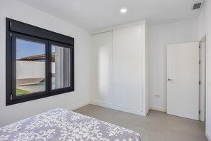 6 habitaciones, wifi y ropa de cama 