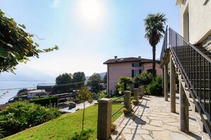 Villa, Lake View | Iron/ironing board, free WiFi