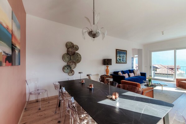 Villa, Lake View | Iron/ironing board, free WiFi