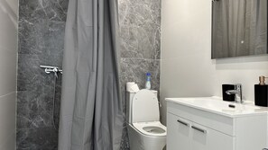 Shower, towels