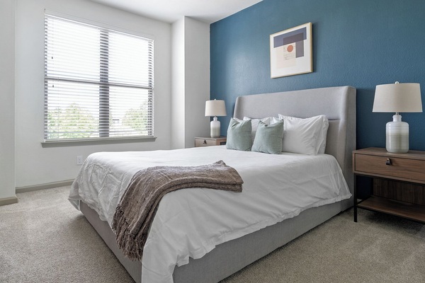 1 habitación, decoración personalizada y muebles diferentes