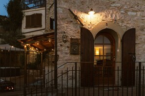 Exterior detail - Casa di Lucy | Wellness Cave & Panoramic View (Spello)