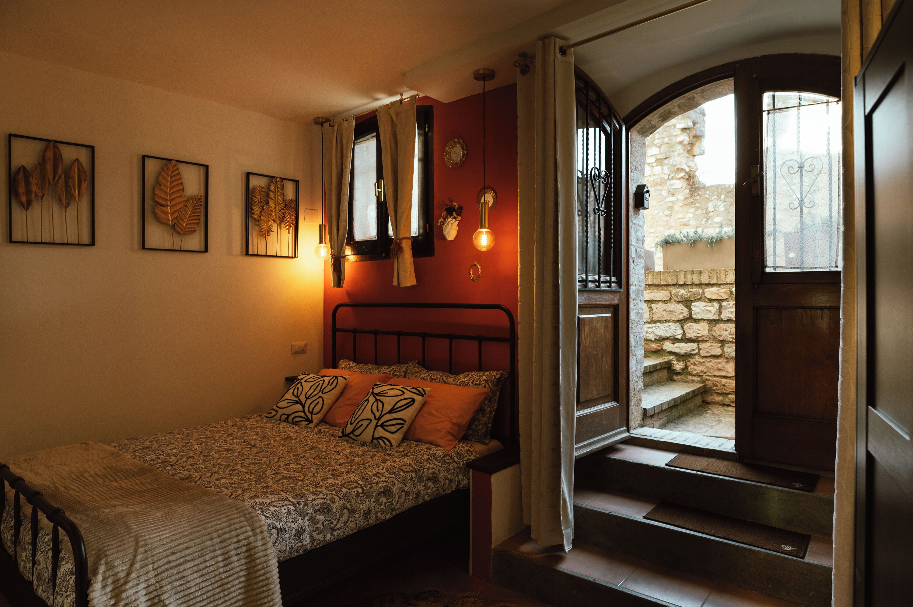 2 chambres, lit parapluie, Wi-Fi, draps fournis