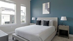 Apartment (2 Bedrooms) | 1 bedroom, individually decorated, individually furnished