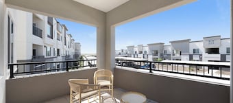 Casa Grande Furnished Apartments by Landing