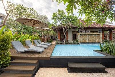 Cove 吉瓦纳塔亚