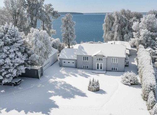 Heated Indoor Pool | Lakefront Luxury Chalet