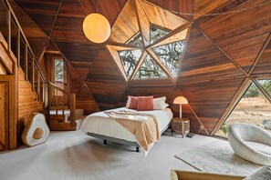 7 habitaciones, escritorio, cuna de viaje y wifi 