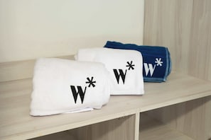 Apartment | 1 bedroom, Internet - w Modern Loft With Jacuzzi in El Poblado (Medellín)