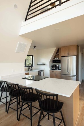 Suite | 5 bedrooms, Internet - Afton Peak in Faber With 5 Bedrooms and 3 5 Bathrooms (Faber)