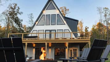 Suite | 5 bilik tidur, Internet