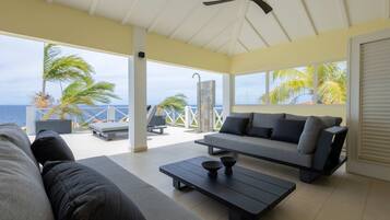 Villa | 6 bedrooms, Internet