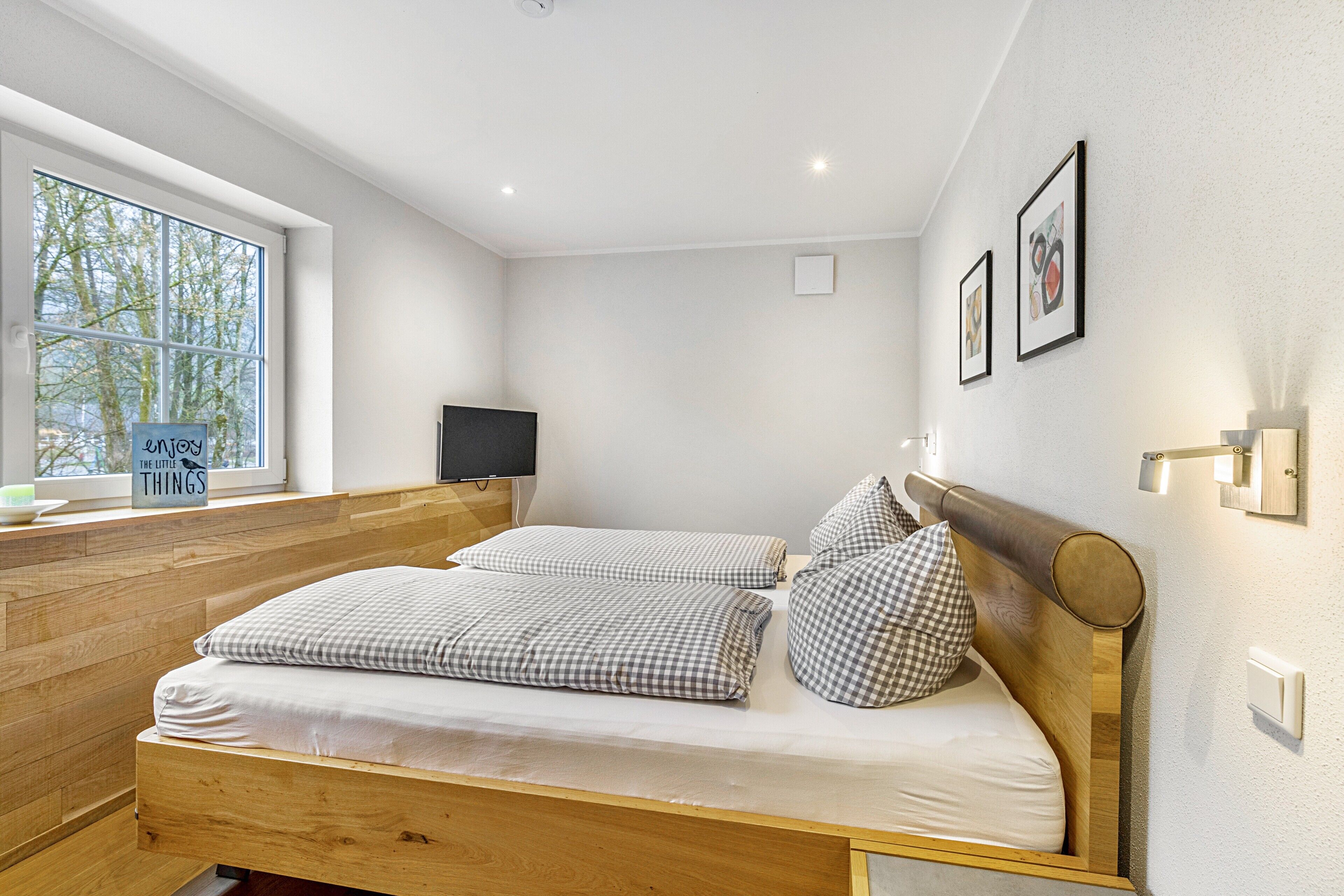 1 soverom, strykejern/-brett, wi-fi og sengetøy