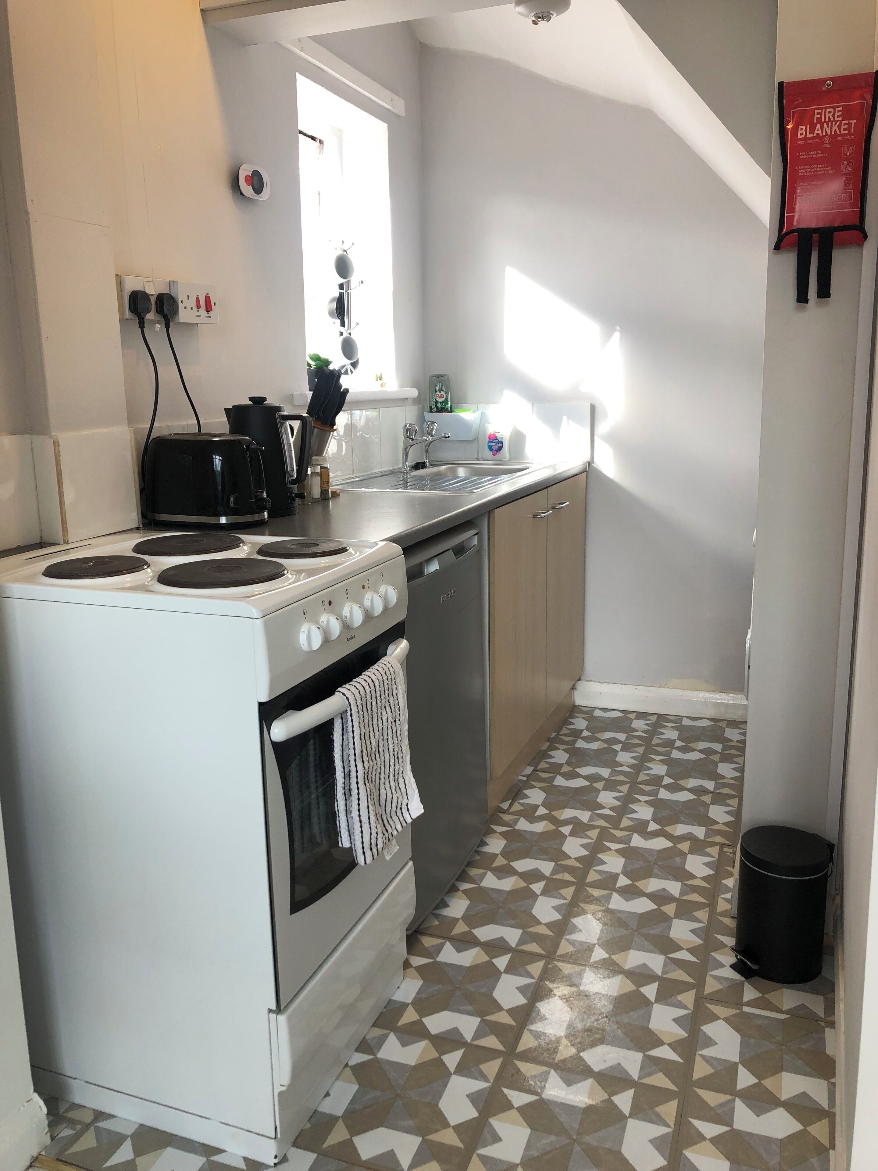 Fridge, microwave, oven, electric kettle