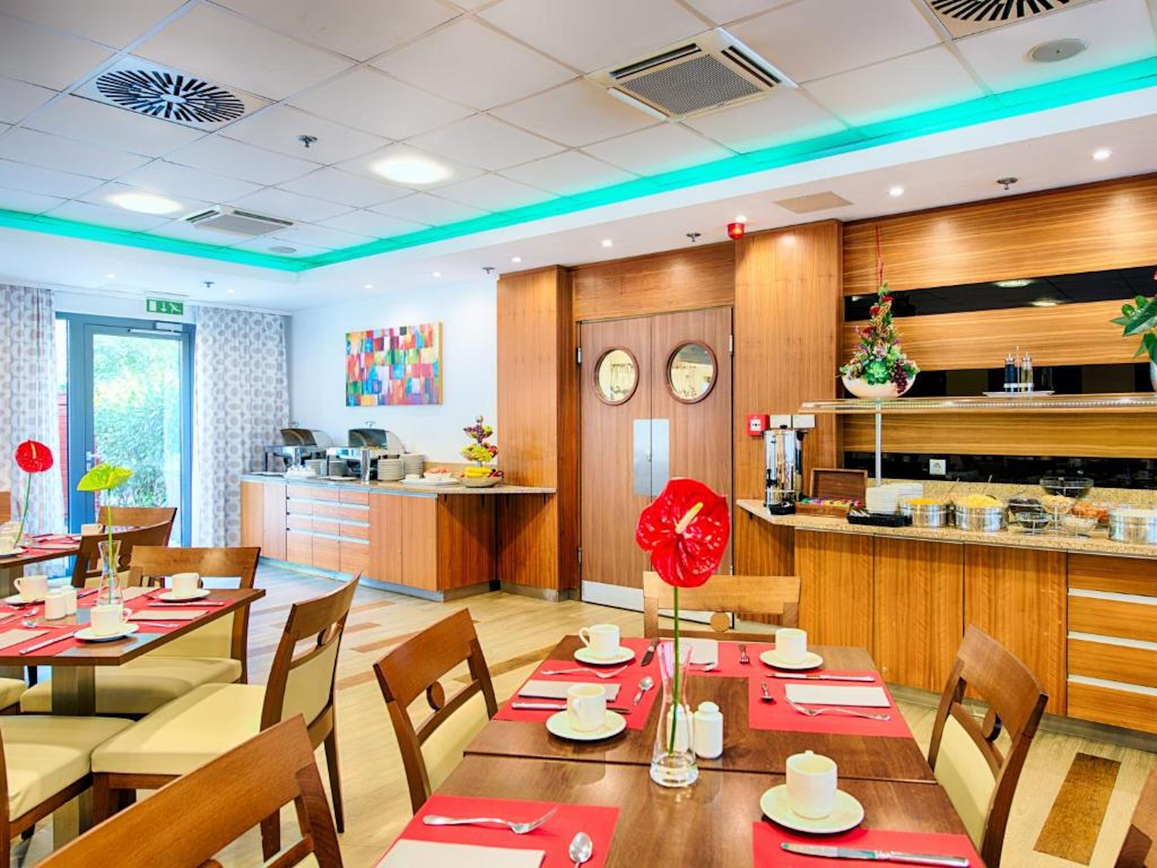 Daily buffet breakfast (EUR 10 per person)