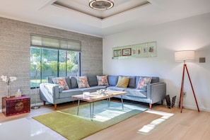 House (3 Bedrooms) | Interior - 1 Mi to Dtwn & Mill Avenue! Home w/ Outdoor Oasis (Tempe)