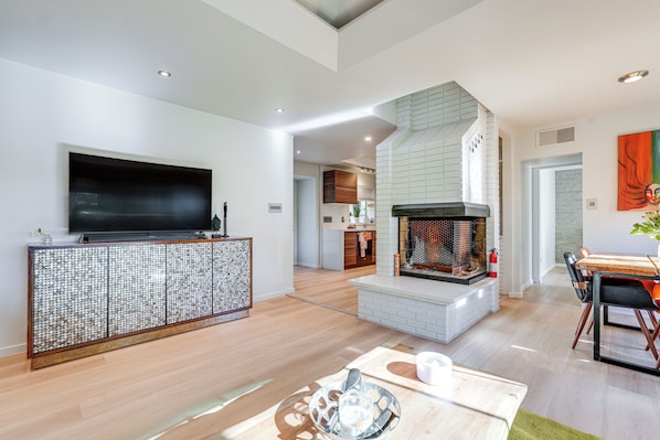 House (3 Bedrooms) | Interior - 1 Mi to Dtwn & Mill Avenue! Home w/ Outdoor Oasis (Tempe)