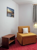 Twin Room, Ensuite | Hypo-allergenic bedding, free cribs/infant beds, free WiFi, bed sheets