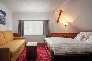 스탠다드 더블룸, 앙스위트 | 저자극성 침구, 무료 유아용 침대, 무료 WiFi, 침대 시트