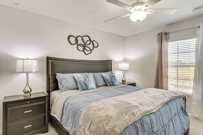 Apartment (3 Bedrooms) | Interior - Private Yard: Family Hideaway 9 Mi to Fort Jackson (Elgin)