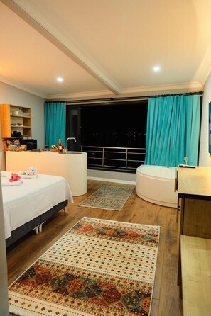 Junior Penthouse, Sea View | Desk, iron/ironing board, free WiFi - FETHİYE OLD TOWN SUİTES (Fethiye)