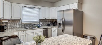 3 Mi to Texas Tech: Cozy Home w/ Private Yard!