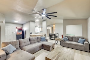 House (3 Bedrooms) | Front of property