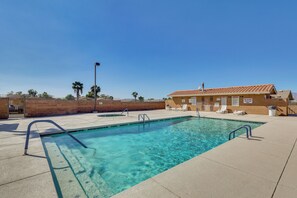 House (3 Bedrooms) | Interior - Golf, Fish & Unwind! Group Getaway in Fort Mohave (Fort Mohave)