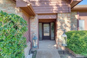 Apartment (4 Bedrooms) | Interior - 5 Mi to UT Dallas: Family-friendly Duplex w/ Patio (Richardson)