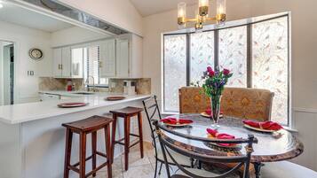 Apartment (4 Bedrooms) | Interior