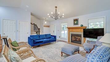 House (4 Bedrooms) | Interior