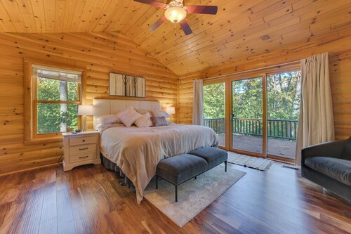 Luxury Cabin in The Reserve at Boyne Mountain
