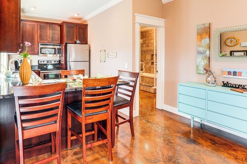 Heart of Historic Chickamauga! Chic Studio w/ Pool