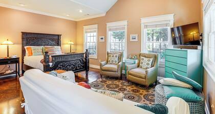 Heart of Historic Chickamauga! Chic Studio w/ Pool