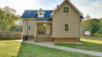 House (4 Bedrooms) | Interior