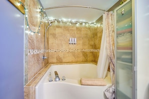 House (6 Bedrooms) | Interior - 10 Mi to Mad River Mtn: Family-friendly Retreat! (West Liberty)