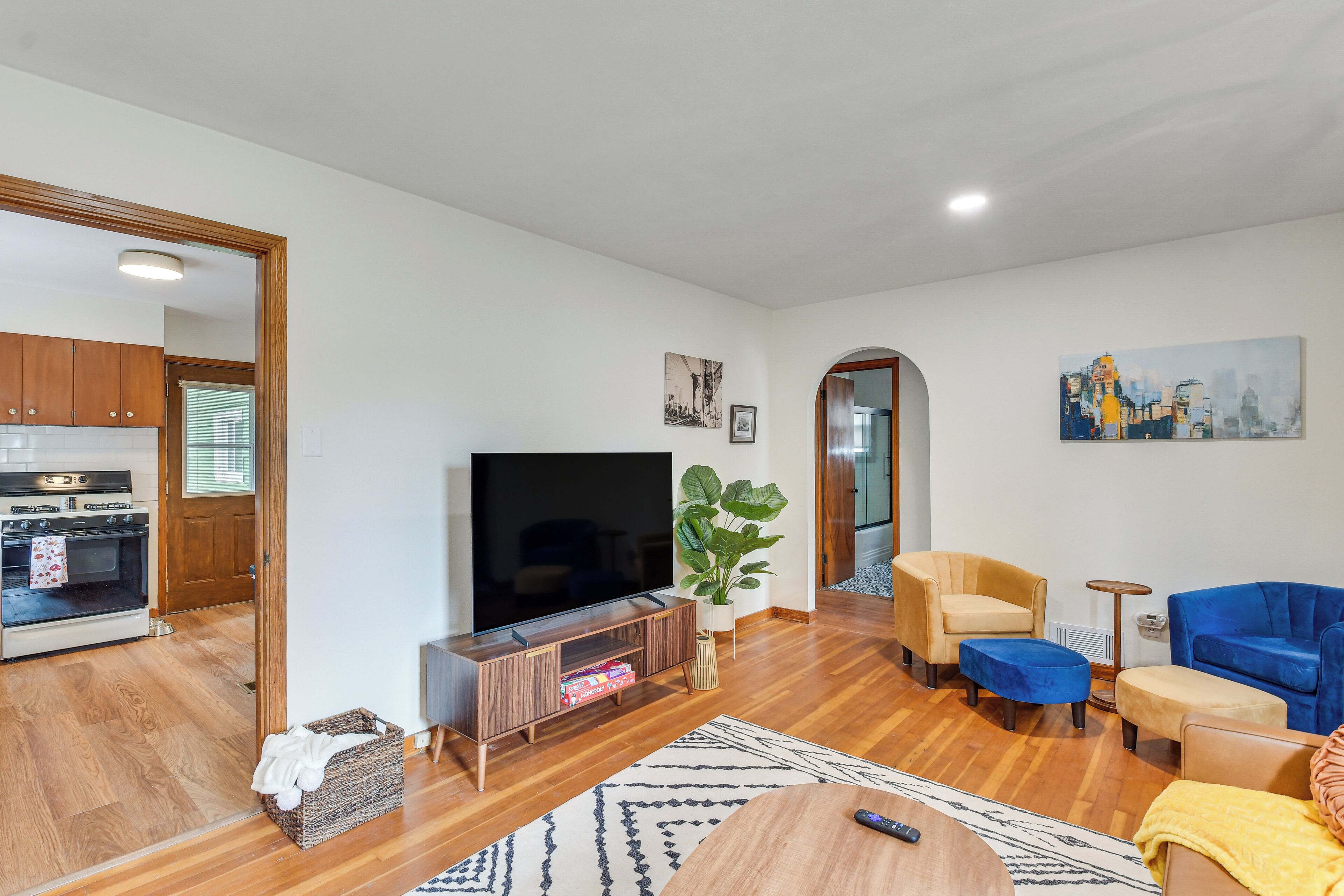 House (2 Bedrooms) | Interior