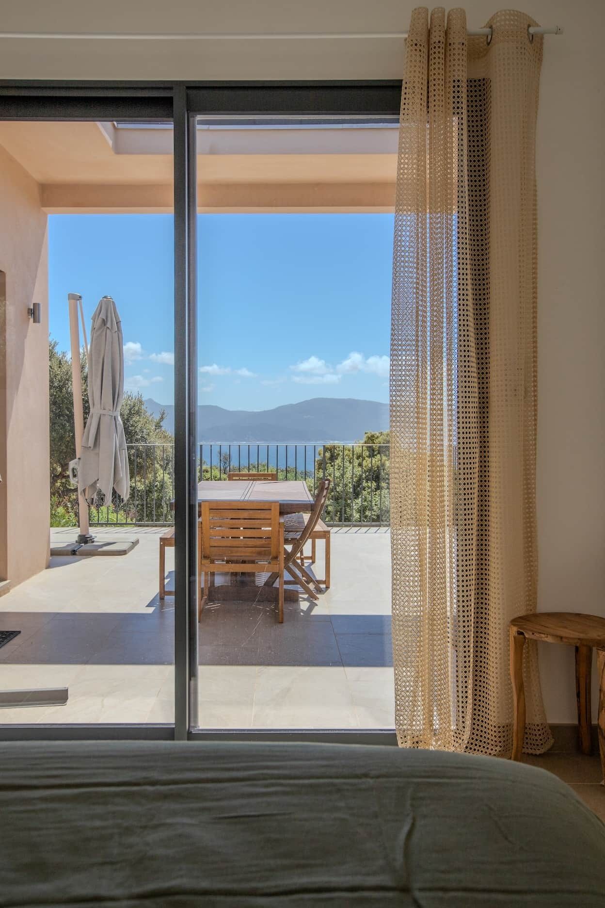 4 chambres, fer et planche à repasser, Wi-Fi gratuit, draps fournis