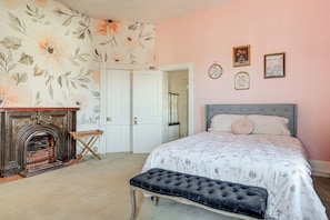 Talo (4 Bedrooms) | Sisätilat