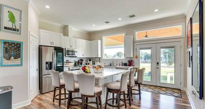 Farm Animals On-site: Needville Ranch Getaway!