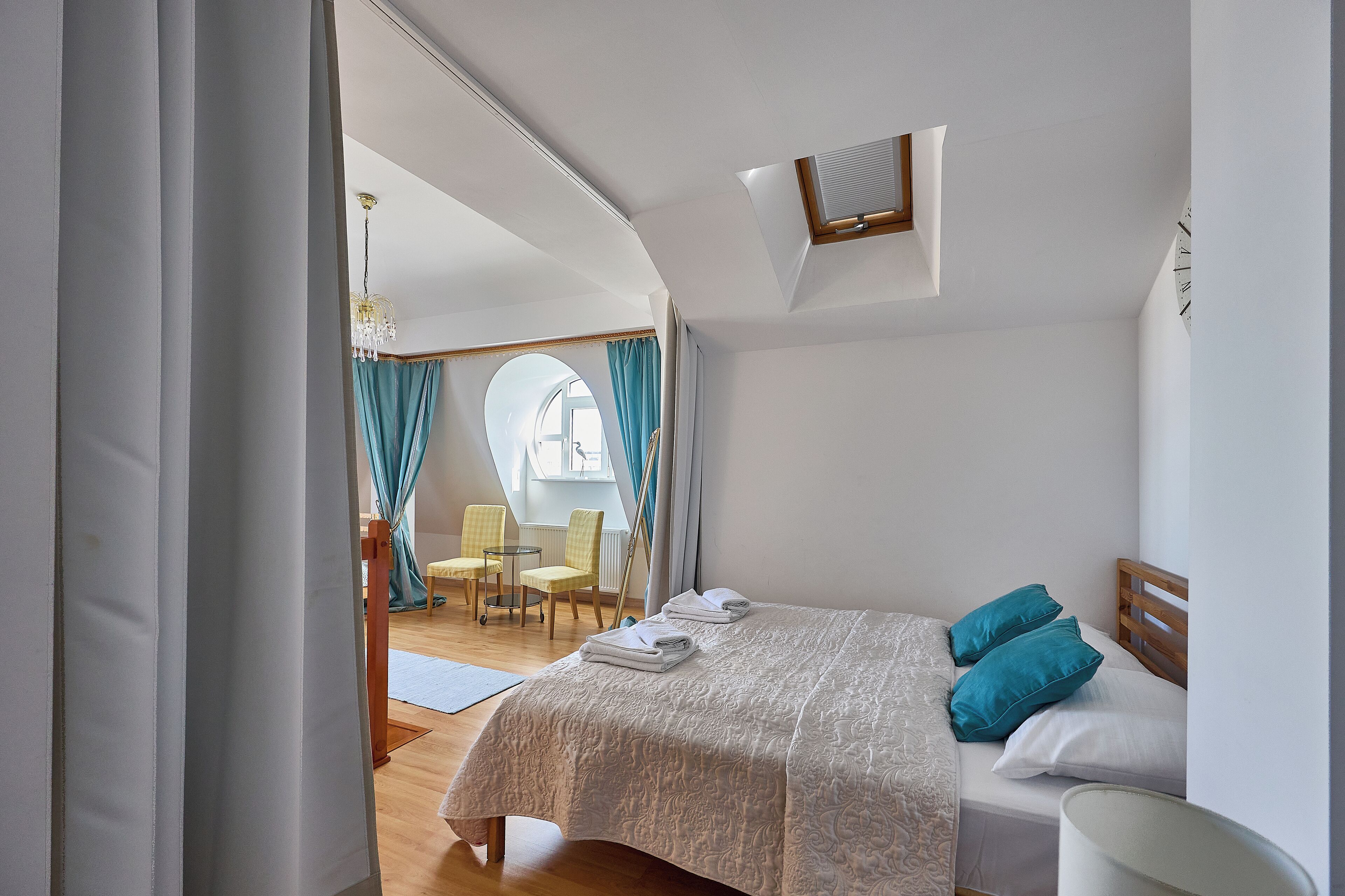 مكواة/لوح كي وواي فاي مجانًا