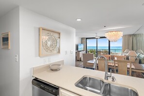 Interior - Gulf Front - Unsurpassable Views - Pool - Workout Room - Private Beach Access (Santa Rosa Beach)
