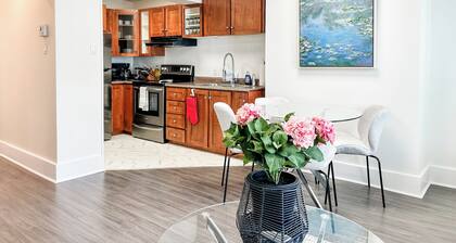 Cozy 2-Bedroom Main Floor Apt!