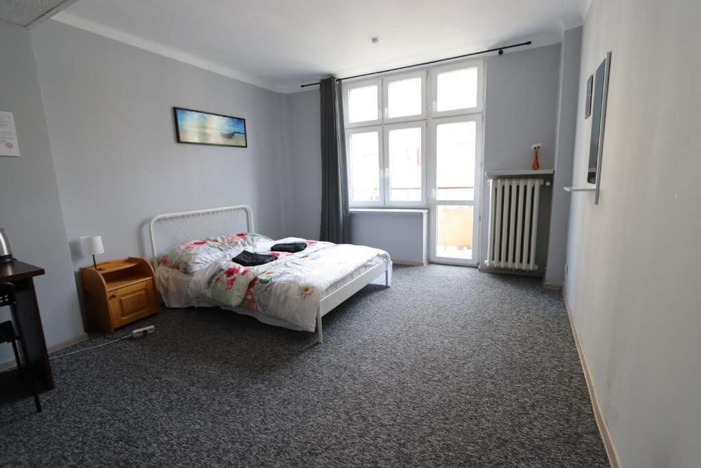 Classic Room, 1 Double Bed | Desk, laptop workspace, iron/ironing board, free WiFi