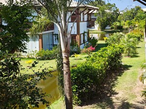 Apartment | Property grounds - Apart in Condowith Pool and Lake Access Cve0709 (Mata de São João)